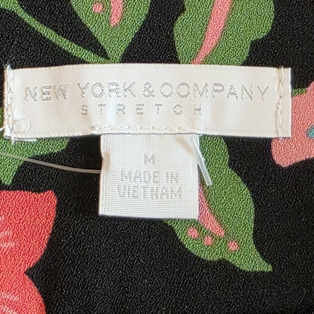 New York & Company Black And Bright Floral Tie Waist Wide Leg Pants Size M NWOT - Picture 7 of 10